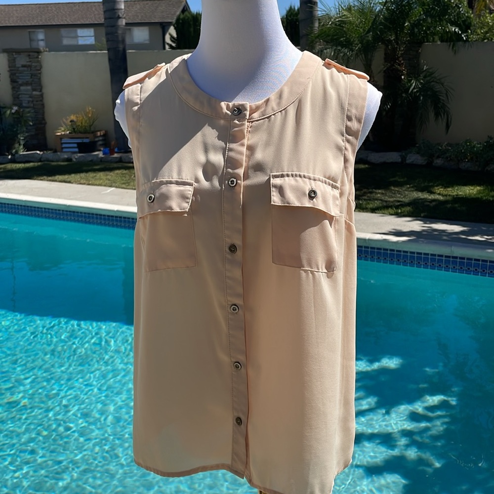 Monteau | Los Angeles | Sleeveless Blouse | Size Small
